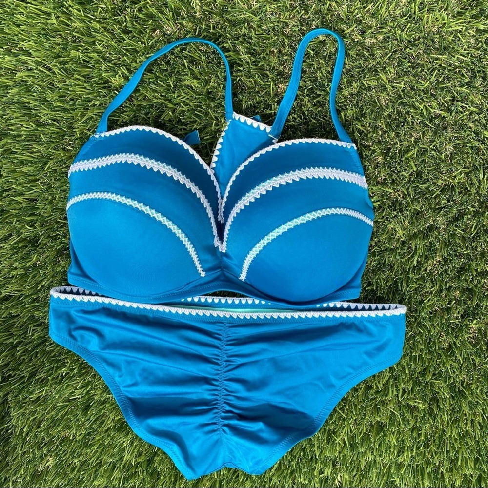 Shade and Shore blue Teal Bikini with Crochet detail Top 38DD Bottoms L BOHO